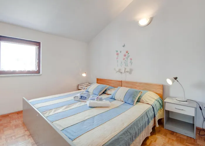 Loft Studio Apartment Near Center