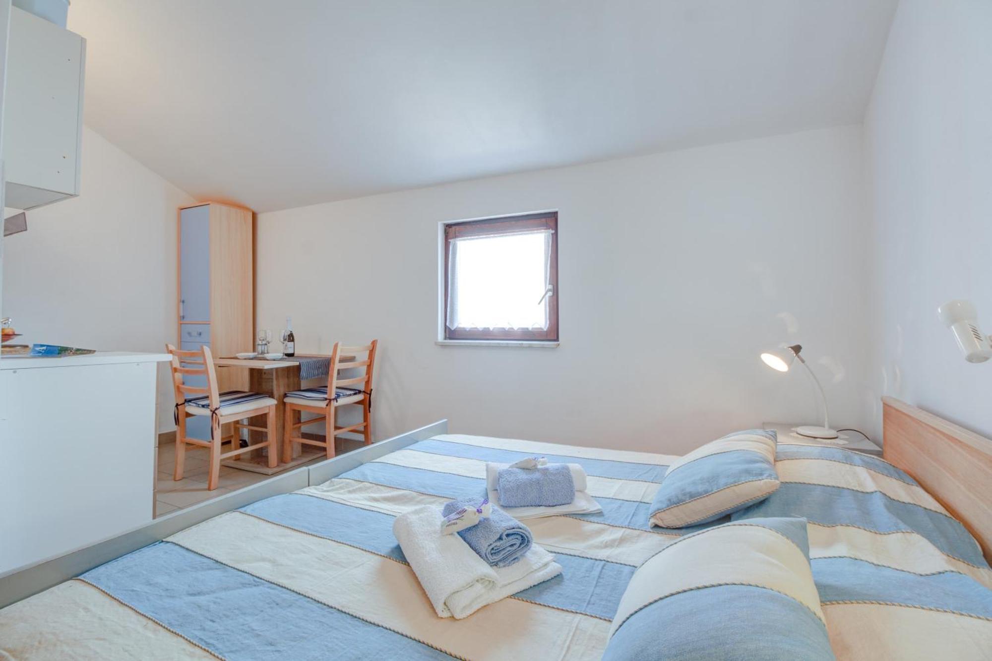 Loft Near Center Appartement Vrboska